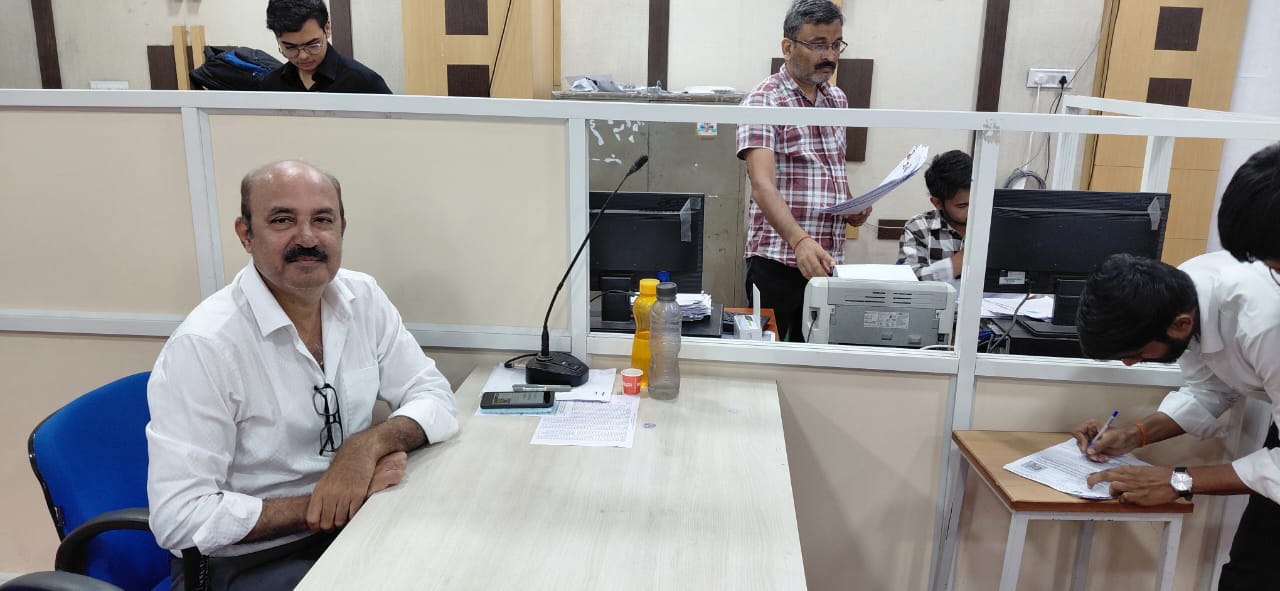 IET-DAVV Records Around 696 Admissions in First Round and First Round Upgrade
