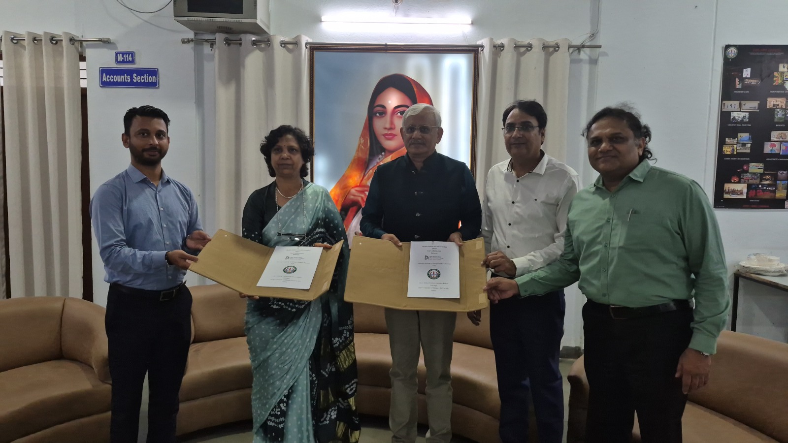 DAVV Institute of Design and NID Bhopal Join Hands to Advance Design Education and Academic Collaboration